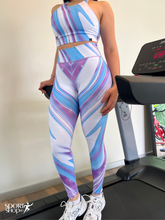 Cargar imagen en el visor de la galería, Set Estampado Talle Alto Tonos Morados