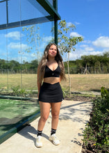 Cargar imagen en el visor de la galería, Falda Pretina Cruzada Negra