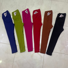 Cargar imagen en el visor de la galería, Legging Maternidad Rojo