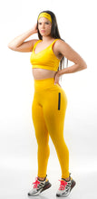 Cargar imagen en el visor de la galería, Legging Amarillo Intense con Bolsillo