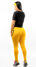 Cargar imagen en el visor de la galería, Legging Amarillo Intense con Bolsillo