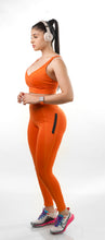 Cargar imagen en el visor de la galería, Legging Naranja Intense con Bolsillo