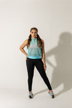 Cargar imagen en el visor de la galería, Legging cortes negro