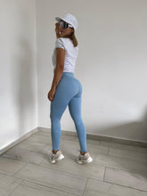 Cargar imagen en el visor de la galería, Legging corazón azul cielo