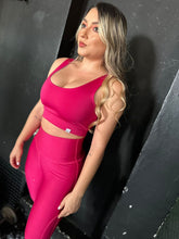 Cargar imagen en el visor de la galería, Top Básico Sport Shop