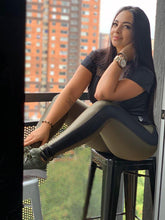 Cargar imagen en el visor de la galería, Leggings Metalizado Talle Alto