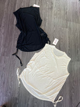 Cargar imagen en el visor de la galería, Blusa larga negra
