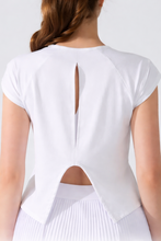 Cargar imagen en el visor de la galería, Blusa espalda abierta blanca
