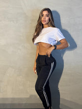 Cargar imagen en el visor de la galería, Jogger Negro Sport Line
