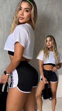 Cargar imagen en el visor de la galería, Short Negro con blanco
