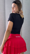 Cargar imagen en el visor de la galería, Blusa Negra SportShop

